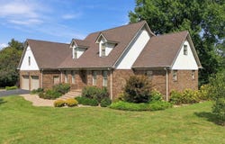 1812 Mallard Drive, London, KY 40741