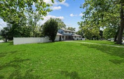 1 Greg Lane, East Northport, NY 11731