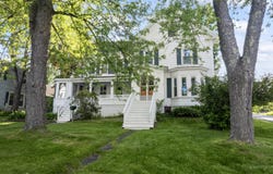 11 Center Street, Richmond, ME 04357