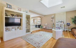 2 Aura Drive, Valley Cottage, NY 10989