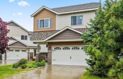 9185 Golden Pond Lane N, Monticello, MN 55362