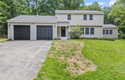 710 High Street, West Gardiner, ME 04345