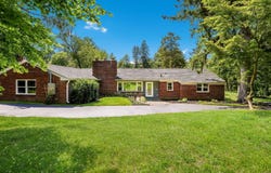 6795 CHAPEL RD, NEW HOPE, PA 18938