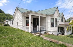 315 Sutton Street, Maysville, KY 41056