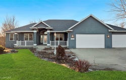 15340 NE 42nd Street, Cambridge, IA 50046