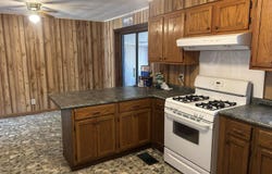 210 Broad St, Lepanto, AR 72354