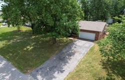 4362 W Weaver Road, Battlefield, MO 65619
