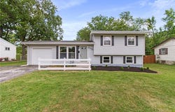 6405 N Indiana Avenue, Gladstone, MO 64119