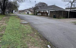 1212 W Wyandotte Avenue, Sulphur, OK 73086