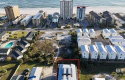 1041 W Lagoon Avenue, Gulf Shores, AL 36542