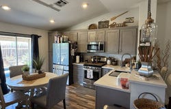 392 Willow Bend Dr, El Centro, CA 92243