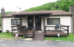 105 Ecker Ln, Indiana Twp, PA 15024
