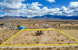14852 N Edgemont Road, Dolan Springs, AZ 86441