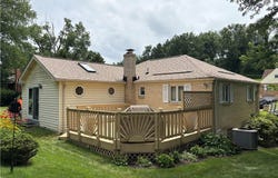 527 Glenrock Dr, Bethel Park, PA 15102