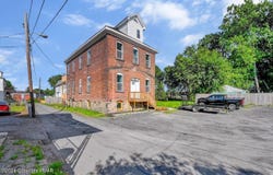 10 Meyers Ct,, Kingston, PA 18704