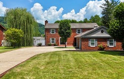 228 E Cedar Drive, Pikeville, KY 41501