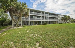 5539 Soundside Dr, Gulf Breeze, FL 32563