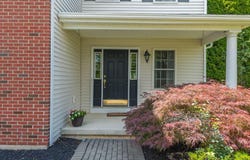 16 Callaway Circle, Colonie, NY 12211