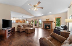 Reeds Spring, MO 65737