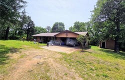 111068  S 4677  RD, Gans, OK 74936