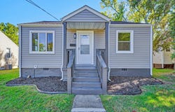 1323 Dudley St NW, Roanoke, VA 24017