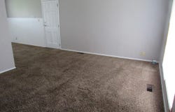 909 E 13th Ave, Hutchinson, KS 67501