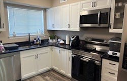 9388 Bay Colony Drive, Des Plaines, IL 60016