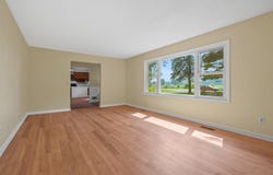 8218 N 37th Street, Richland, MI 49083