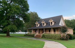 100 SHANNON DR, Andalusia, AL 36420