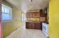 2312 Fulton Street, Anderson, IN 46016