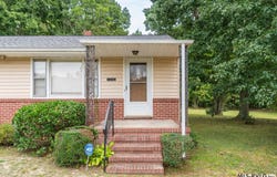 1388 LEWIS DR, Emporia, VA 23847