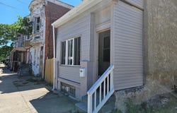1240 CHASE STREET STREET S, CAMDEN, NJ 08104