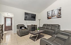 7111 N 63RD Drive, Glendale, AZ 85301
