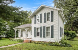 301 Hanover Street, Concord, MI 49237