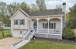 106 Thornwood Drive, Woodstock, GA 30188