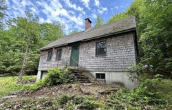 273 Jarmany Hill Road, Sharon, NH 03458