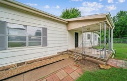 404 E Maple Street, Drumright, OK 74030