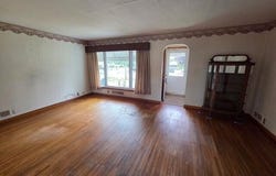704 Defiance Street, Wapakoneta, OH 45895