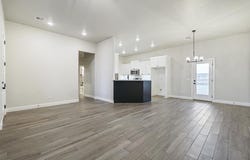 1216 Colonial Avenue, Tuttle, OK 73089