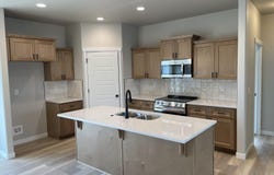 483 Hope Ave, Twin Falls, ID 83301-2013