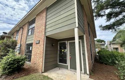 245 Bracewell Dr, Baton Rouge, LA 70815