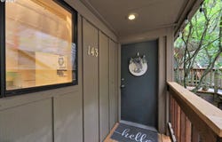 143 TREEHILL Loop, Eugene, OR 97405