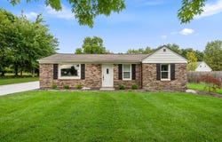 12407 24th Avenue, Marne, MI 49435