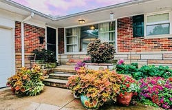 1934 Caronia Drive, Lyndhurst, OH 44124