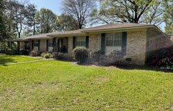 320 Cherokee Drive, Jackson, AL 36545