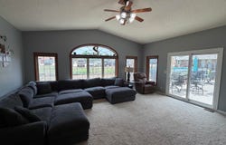 114 N 6th Ave, Sheldon, IA 51201
