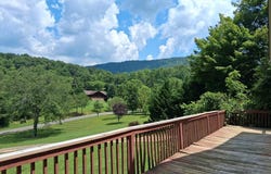 2557 Schisandra Ln, Cosby, TN 37722