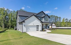 412 Stable Court, Linden, NC 28356