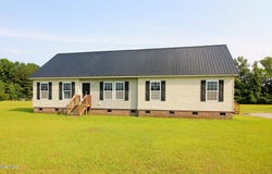 1931 Nc Highway 102 W, Chocowinity, NC 27817