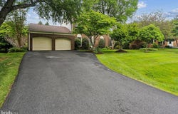 6 BUCKSPARK CT, POTOMAC, MD 20854